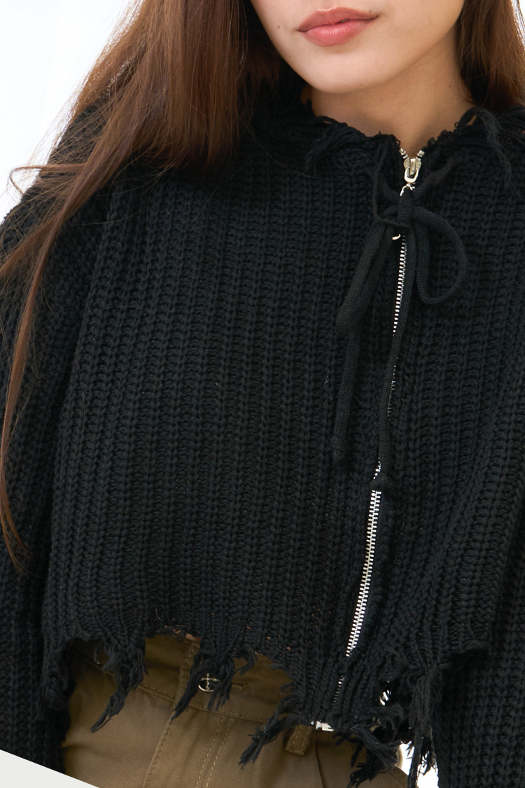 MYRA knits