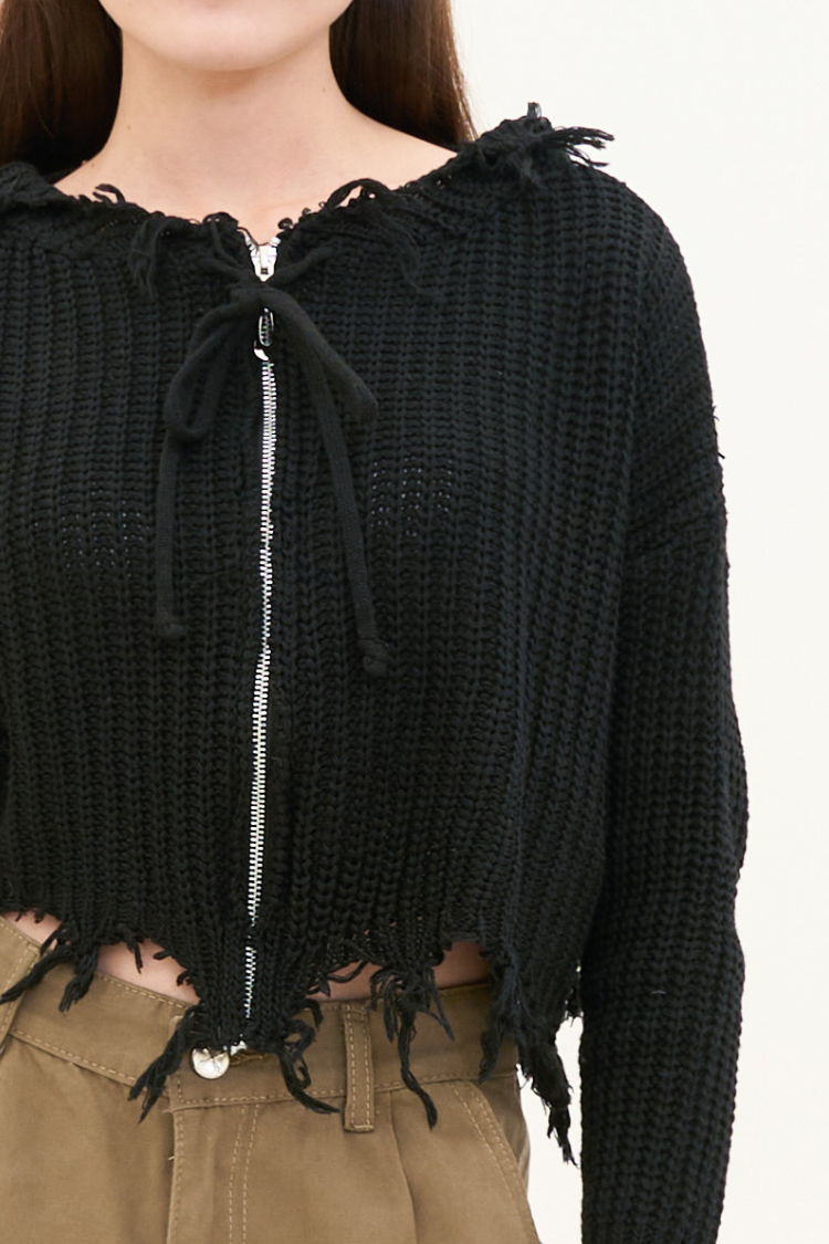MYRA knits