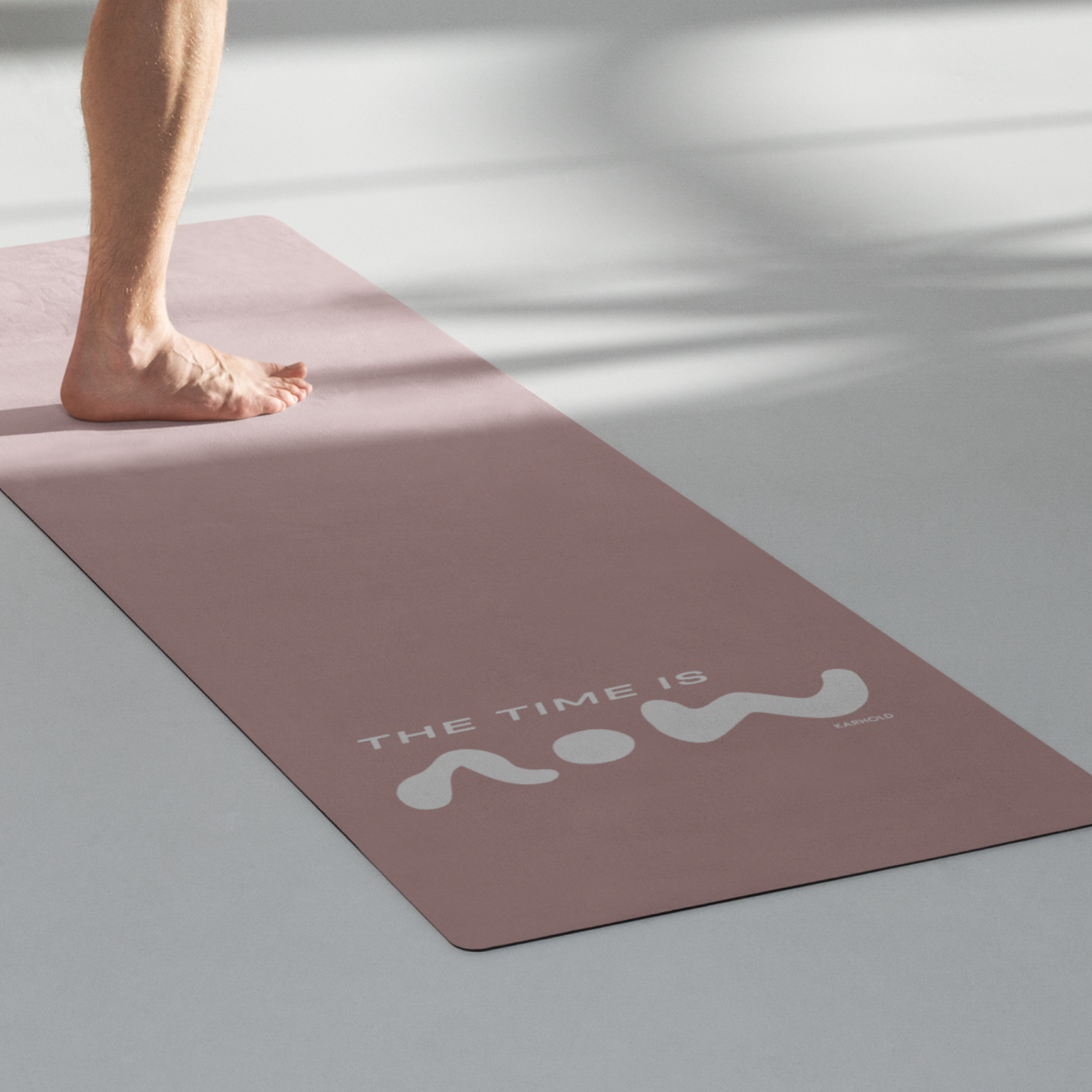 NOW O'CLOCK yoga-mat (Pink)