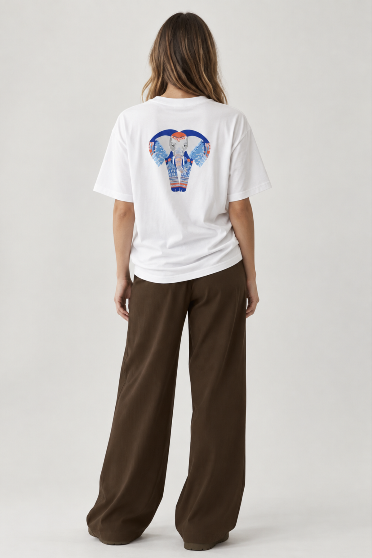 MAGIC ELEPHANT t-shirt